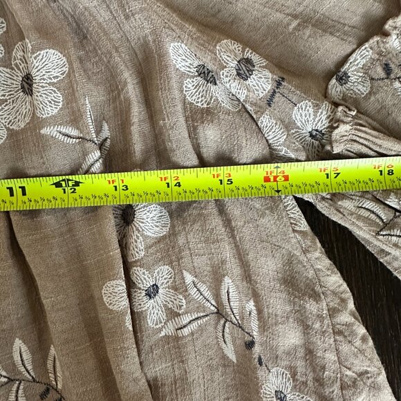 UMGEE USA Tan Flowy Off-the-Shoulder Top (Small) - Flowy Boho Chic - Picture 8 of 11